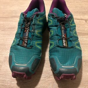 Salomon Women's Speedcross 4 Teal and Purple Athletic Shoes